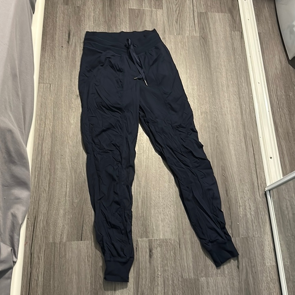Lululemon dance studio joggers
